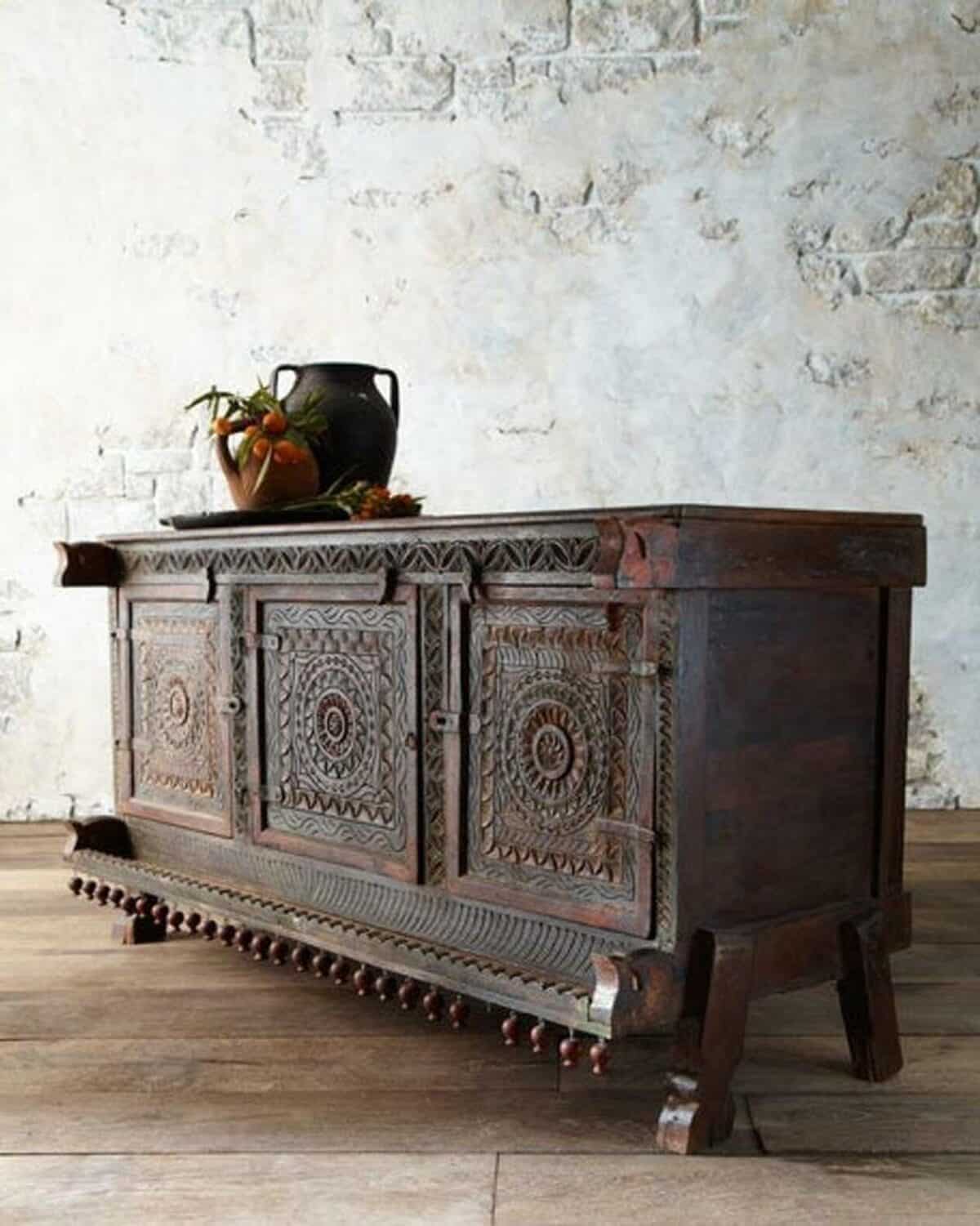Old Reclaimed Indian Dhamchiya / Hope Chest / Indian Chest of Drawers